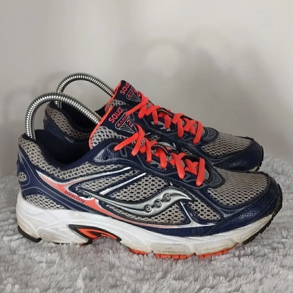Saucony Grid Marauder 2 Woman's Running Shoes